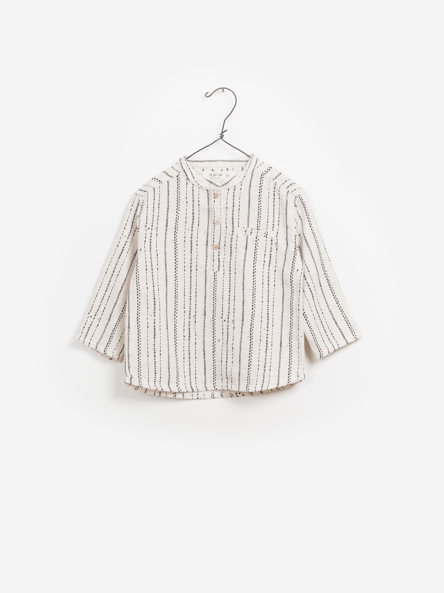 Camisa de Tecido Estampada