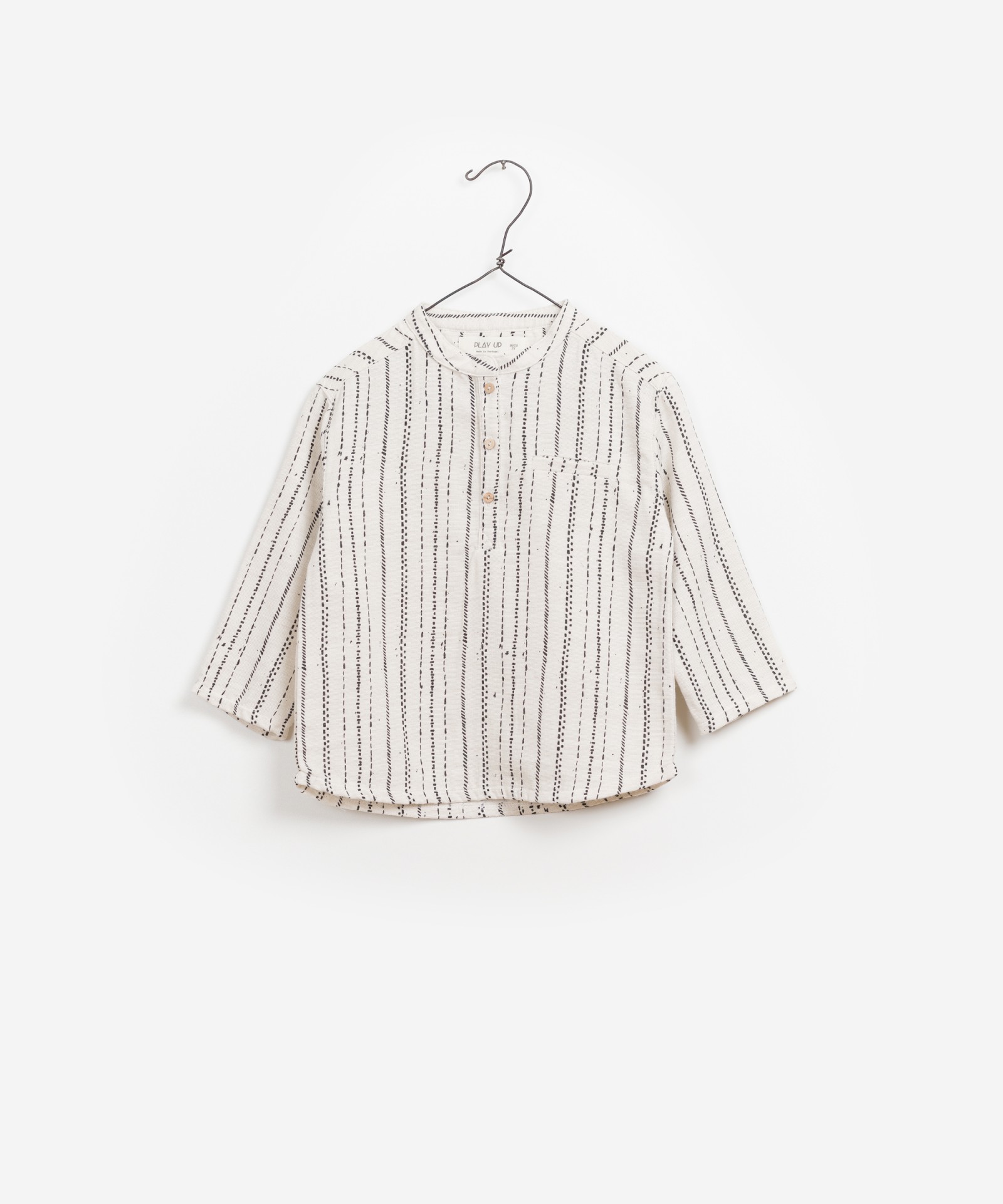 Camisa de Tecido Estampada