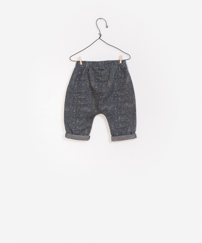 Cal�a de tecido reciclado