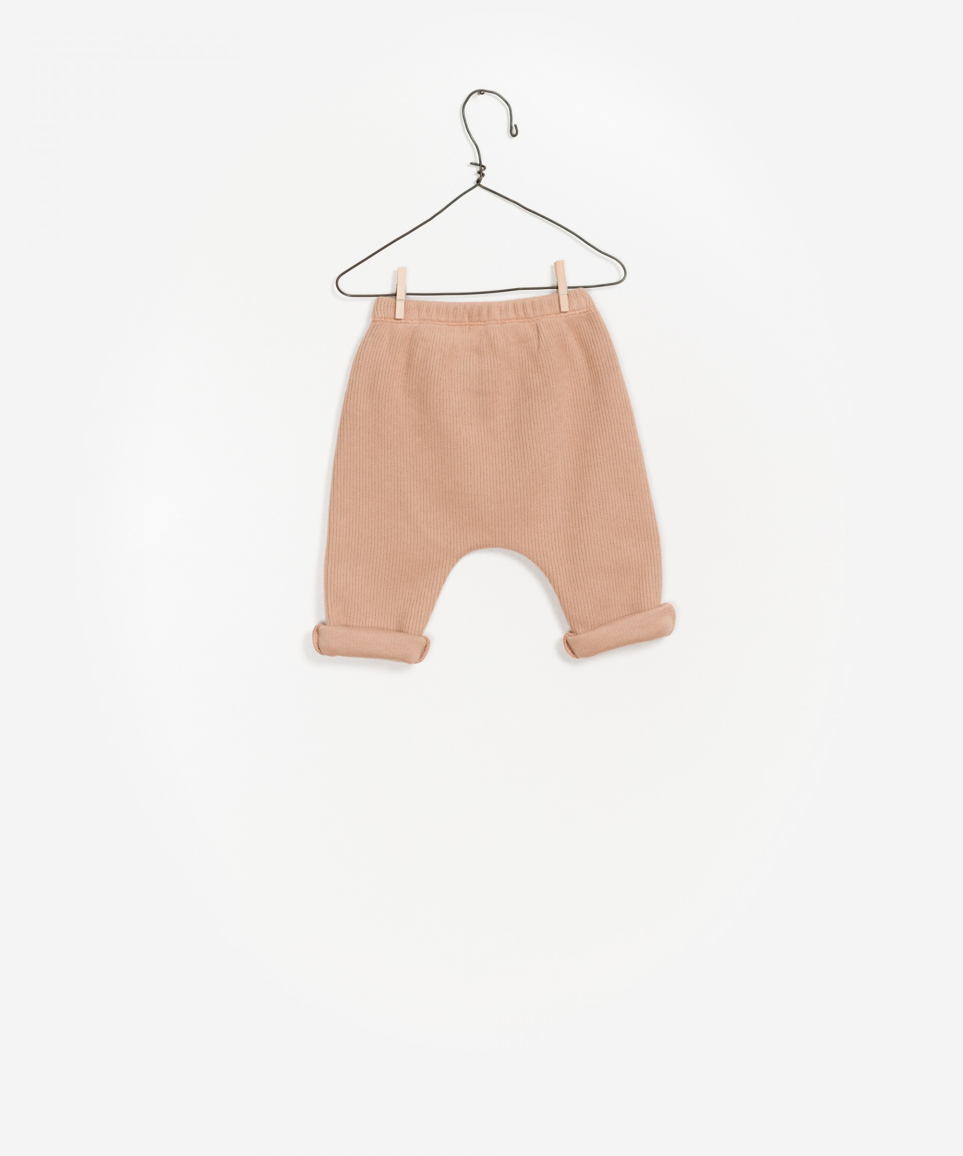 Cal�as de malha canelada, el�stico na cintura