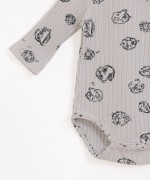 Body decote envelope canelado e estapado total