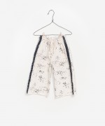 Cal�a Felpa Estampada