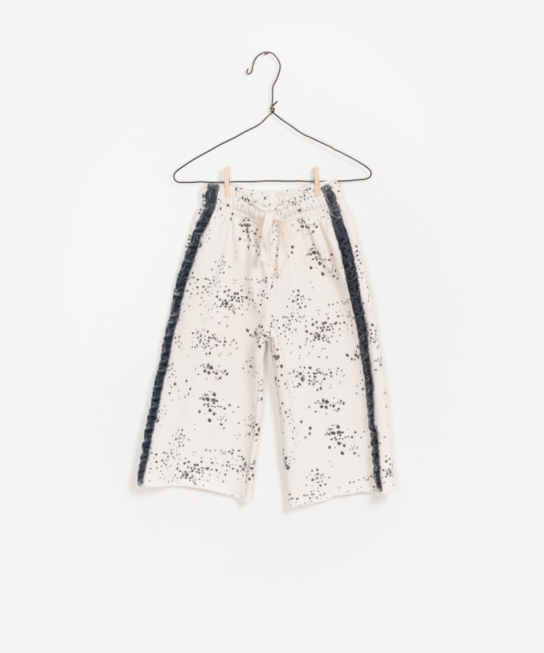 Cal�a Felpa Estampada