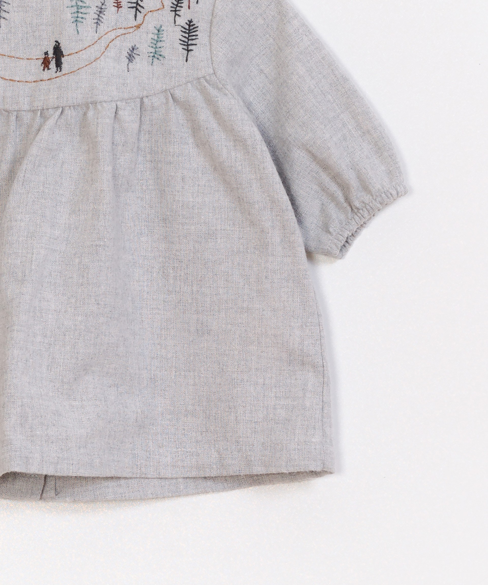 Tunic with recycled materials