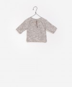 Camisola de tricot com costura exterior