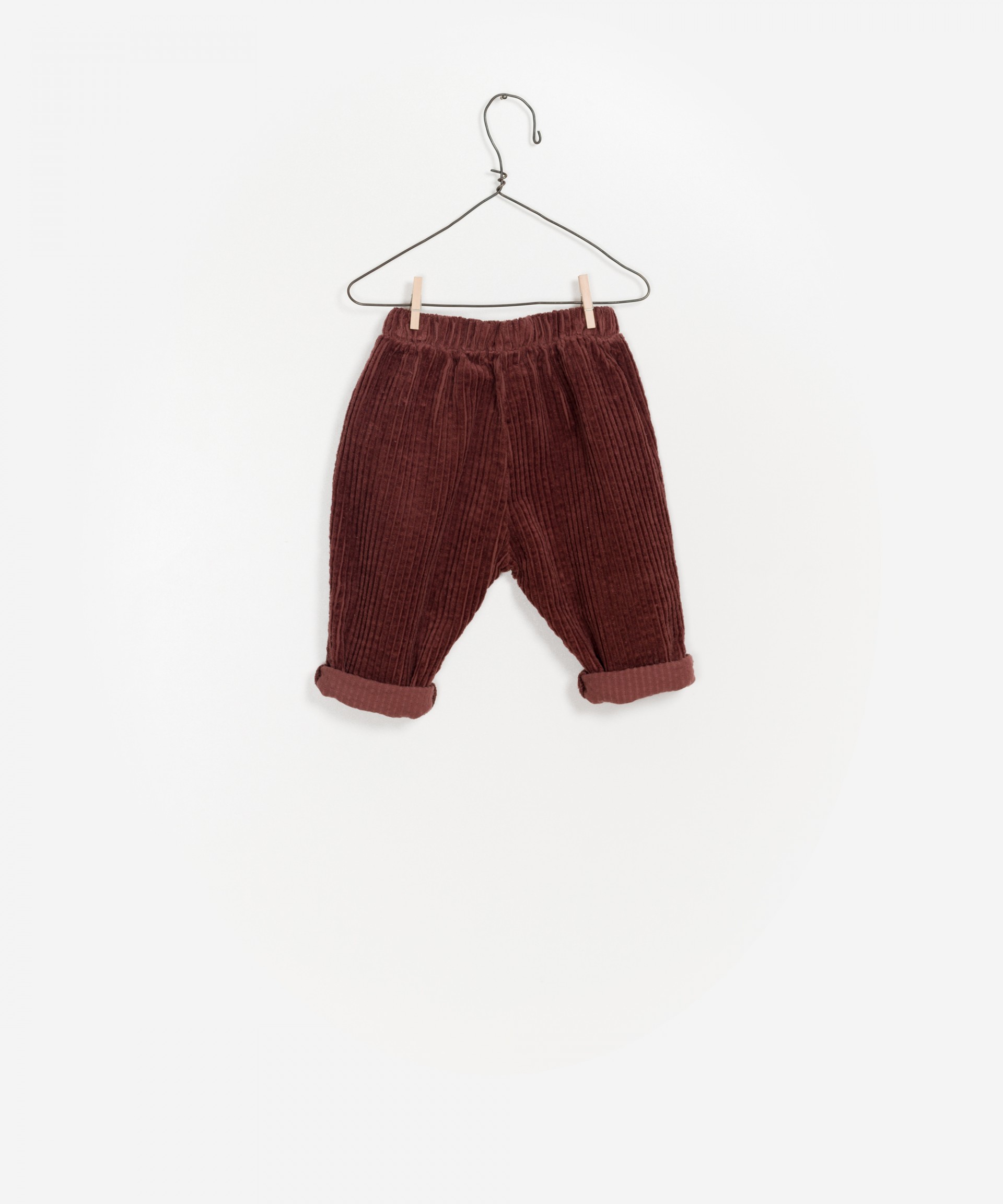 Cal�as de bombazine largas