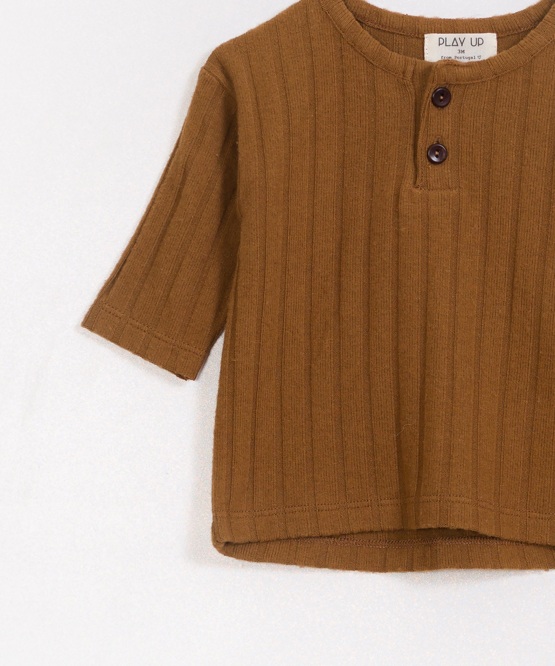 Su�ter material reciclado