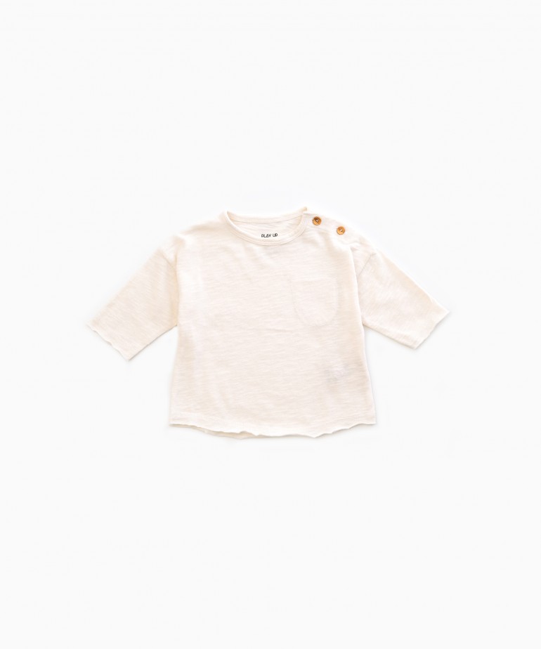 Camisola b�sica com bot�es