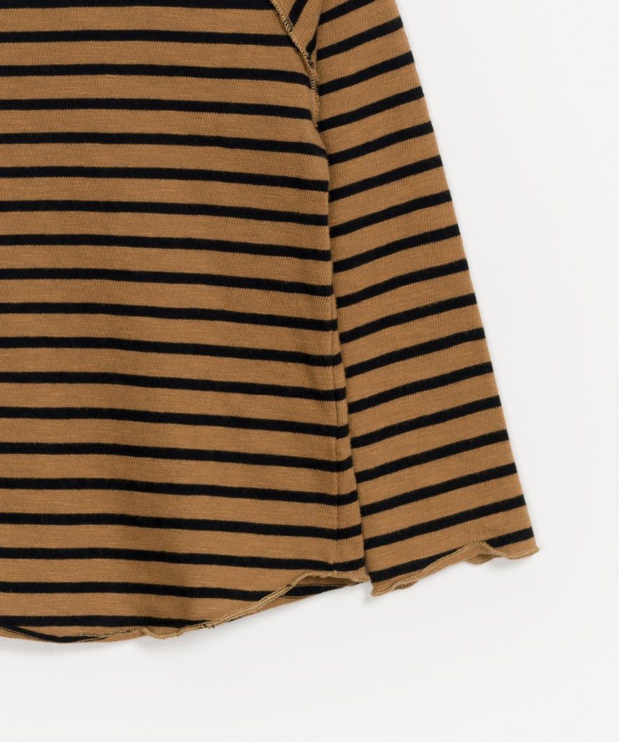 Camisola jersey �s riscas