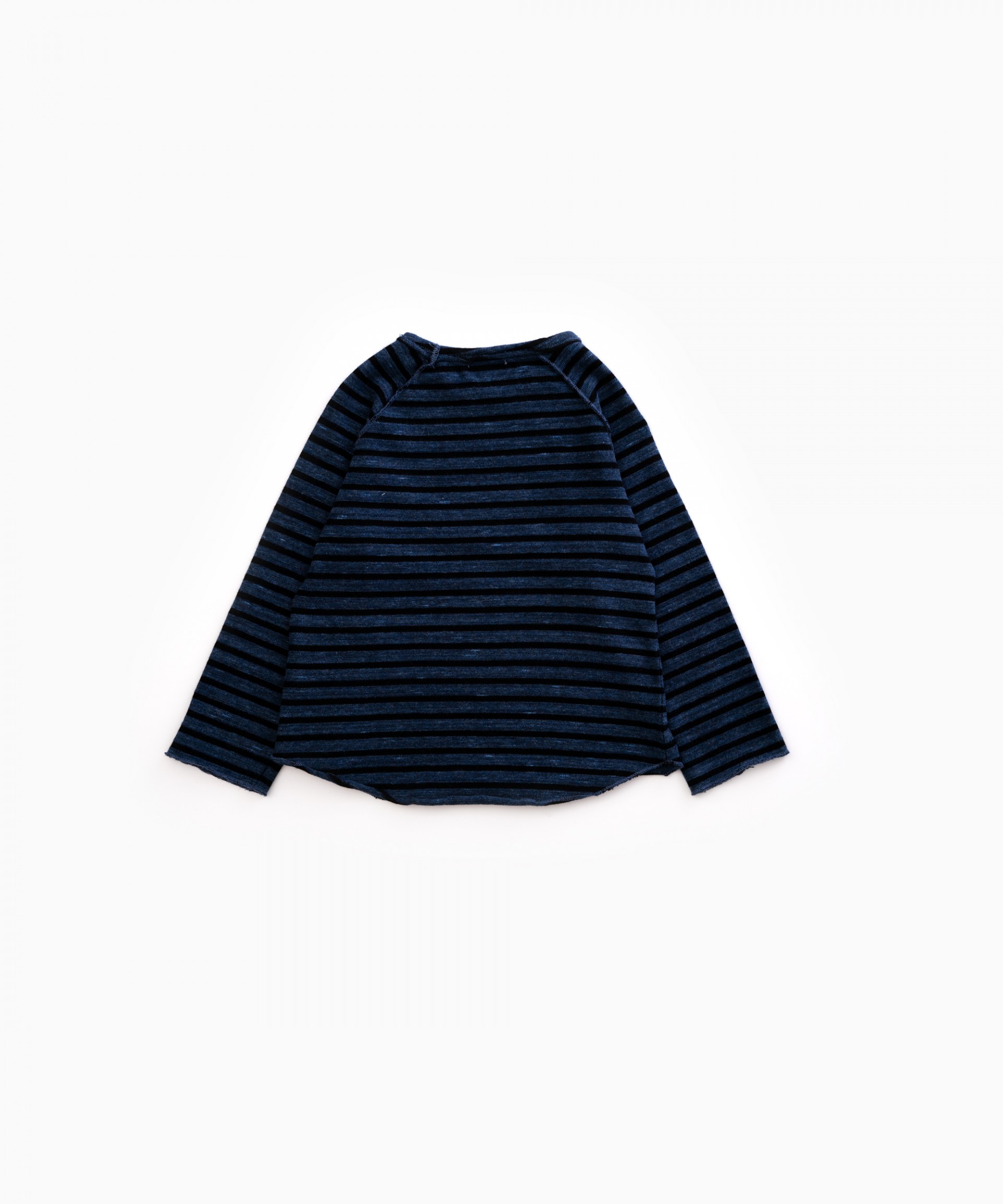 Camisola de manga comprida �s riscas