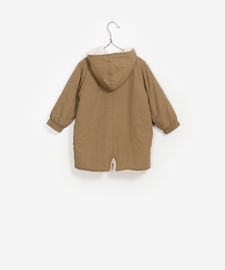 Parka com capuz