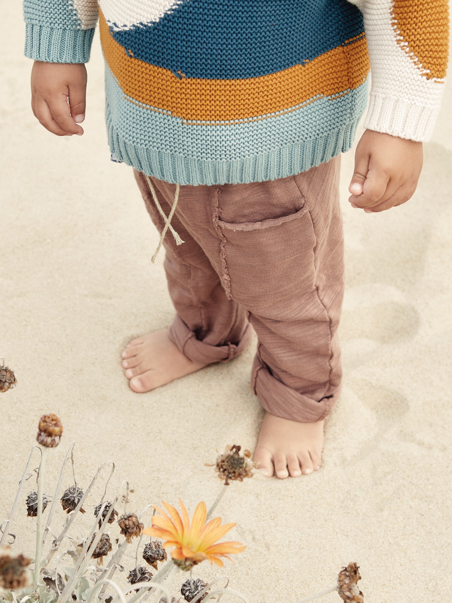 Trousers with pockets