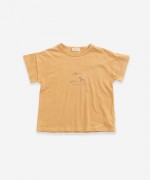 T-shirt with print | Weaving