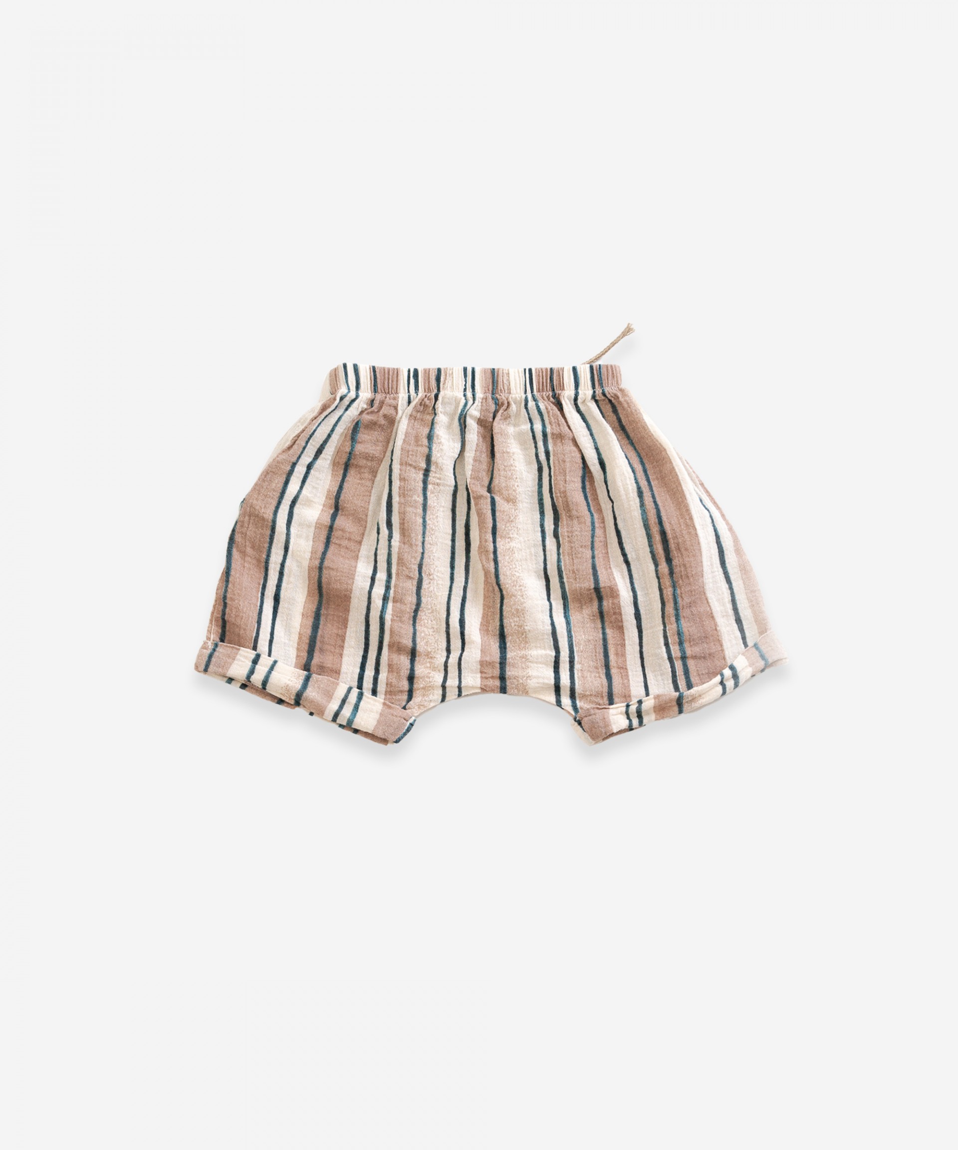 Striped cotton shorts | Weaving