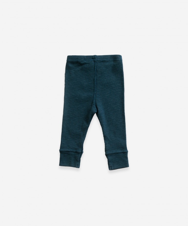 Leggings with elastic cuffs