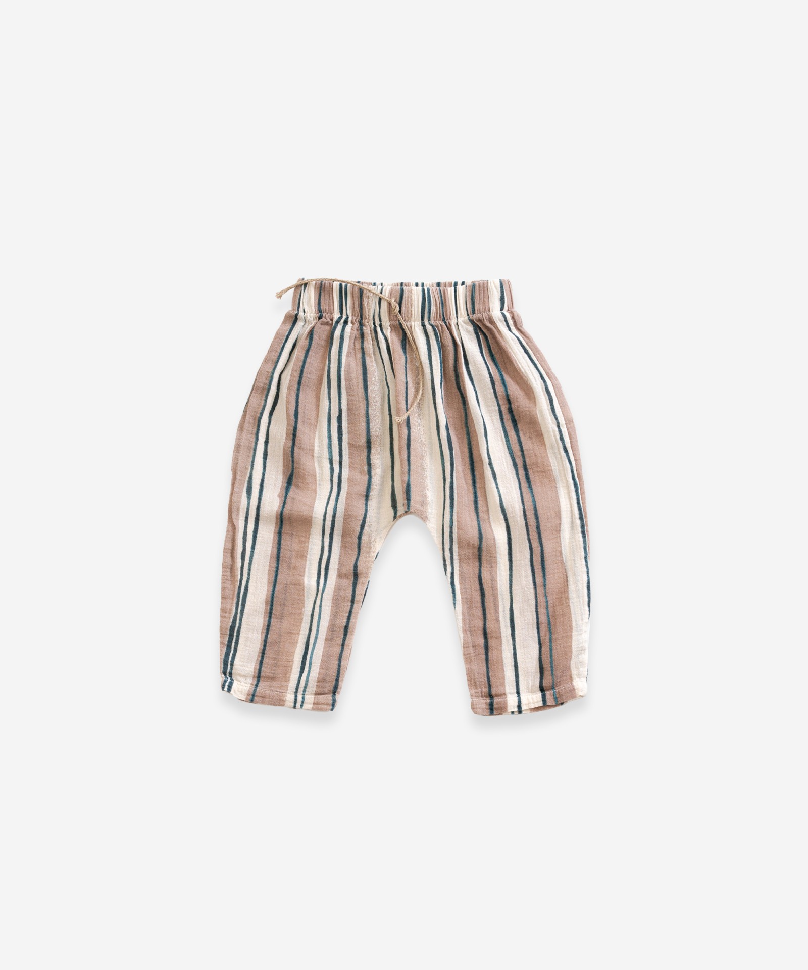 Calça com riscas