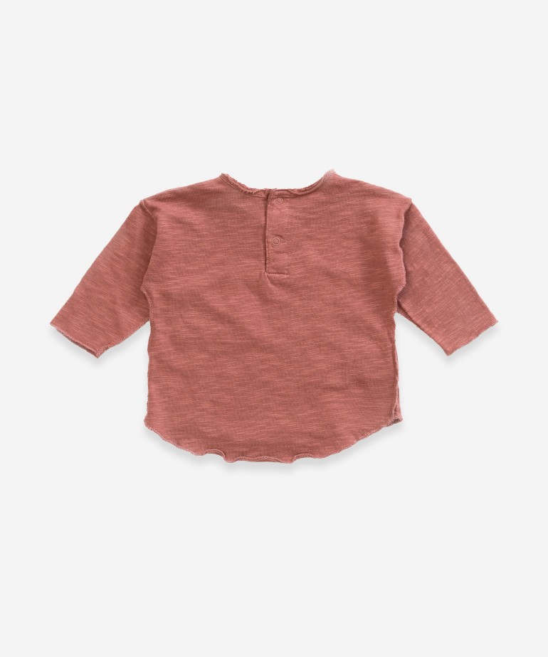 Long-sleeved t-shirt with pocket