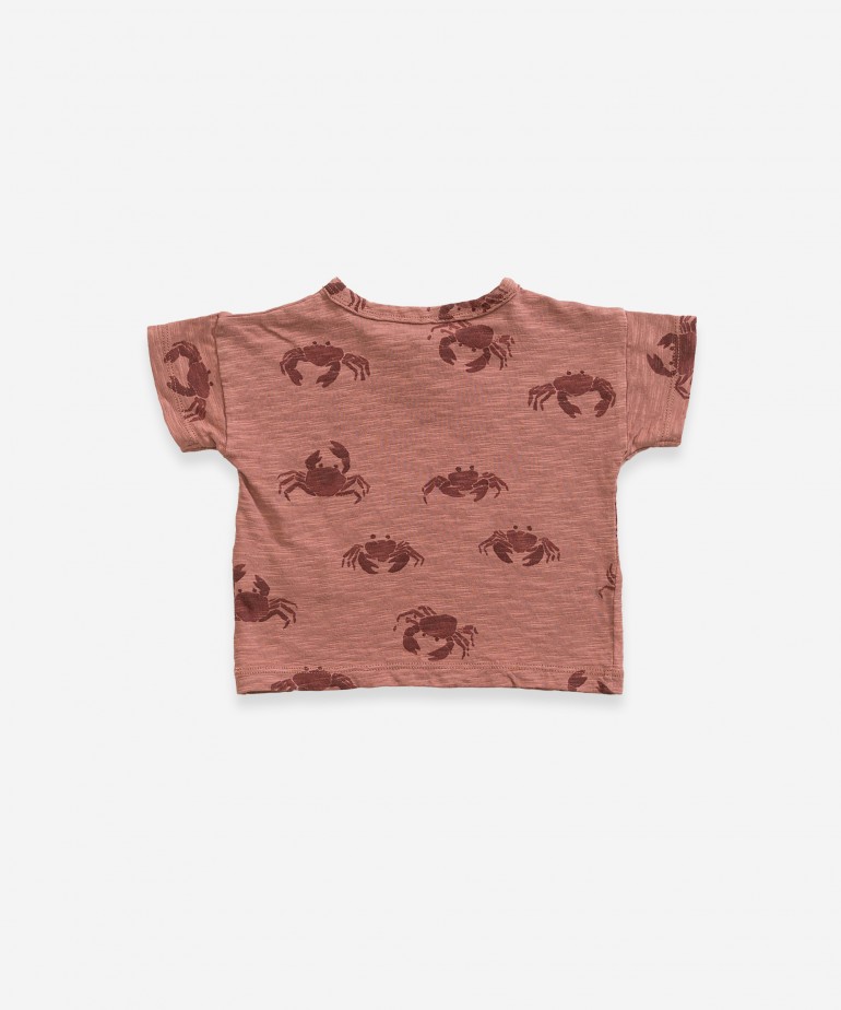 T-shirt with crab print