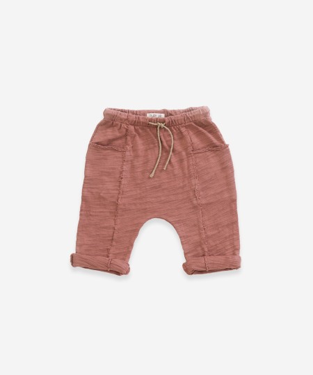 Trousers with pockets