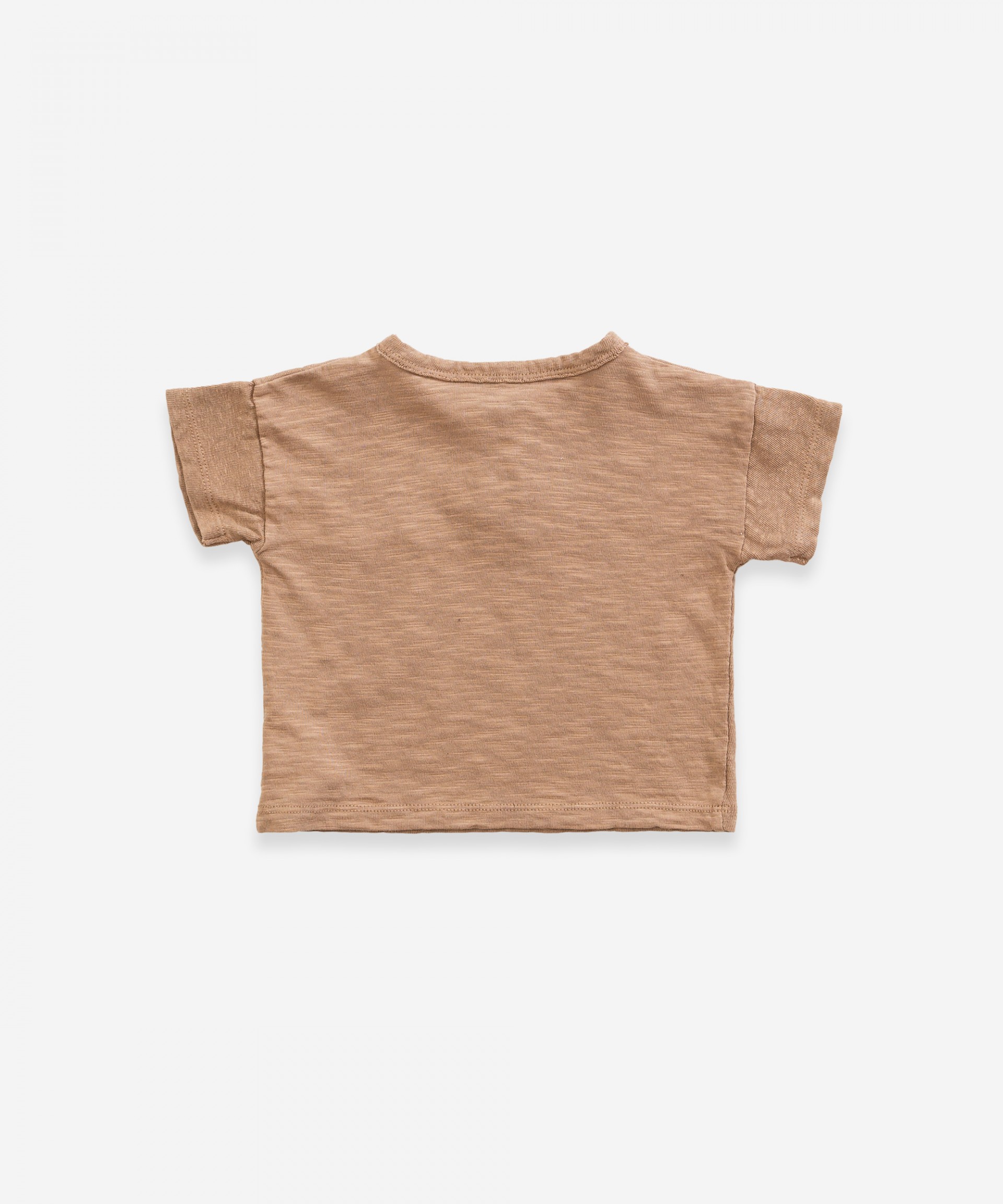 Camiseta de algod�n org�nico con dos botones  | Weaving