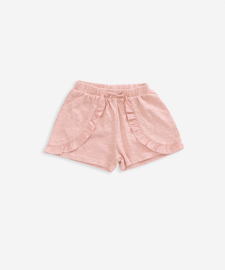 Shorts with frill detail