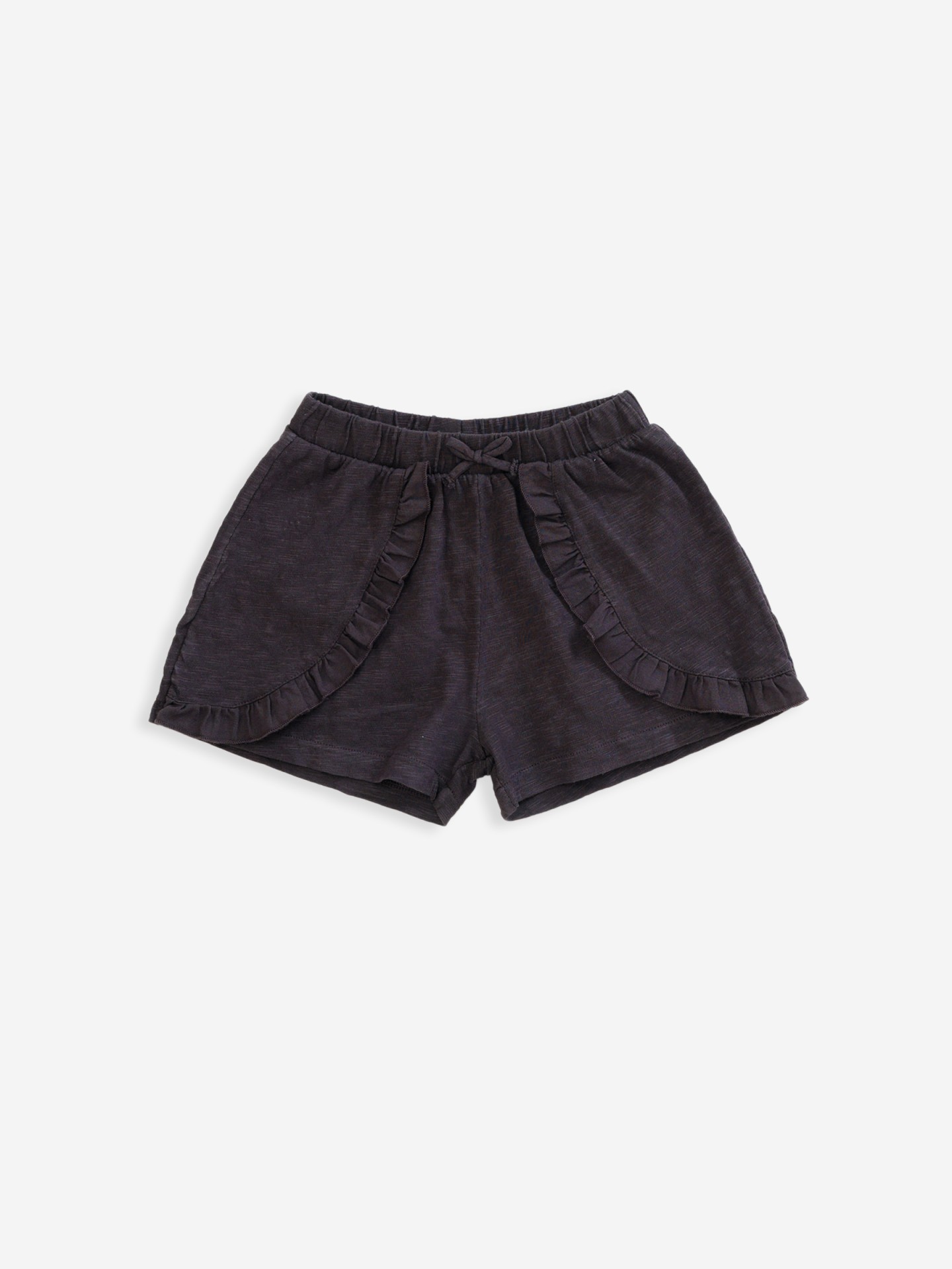 Calção com aplicação de folho