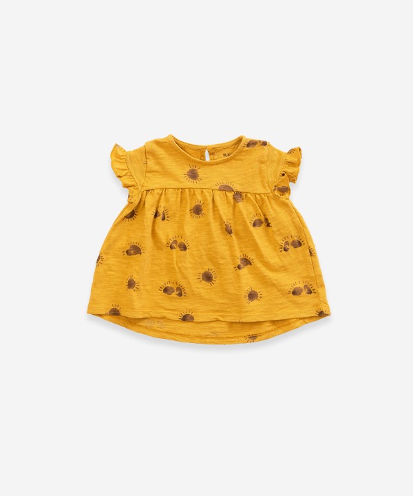 Camiseta con estampado de sol