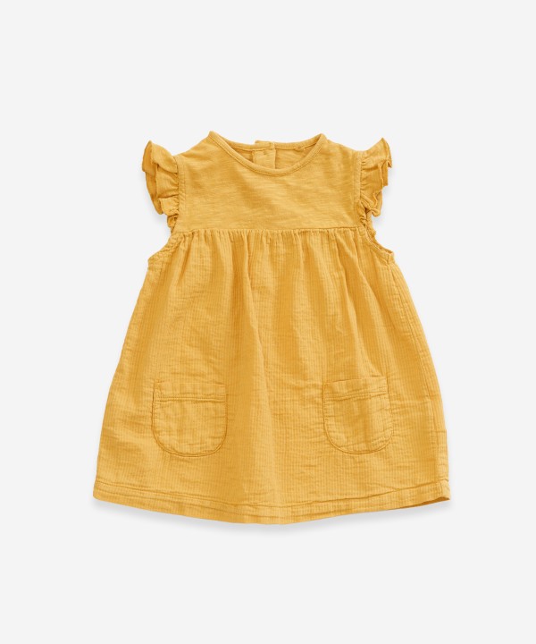 Vestito con tasche