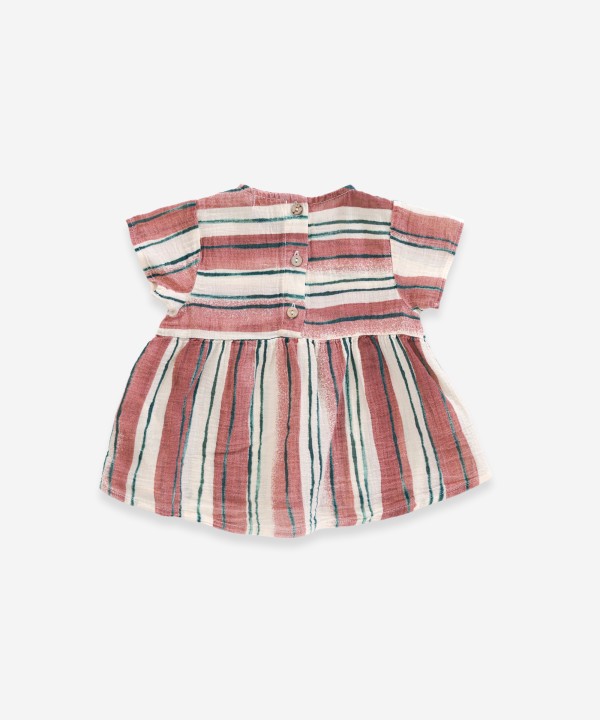 Túnica con estampado a rayas