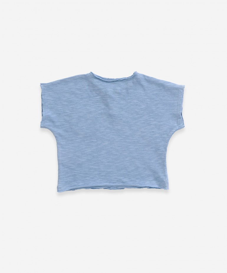T-shirt with pocket