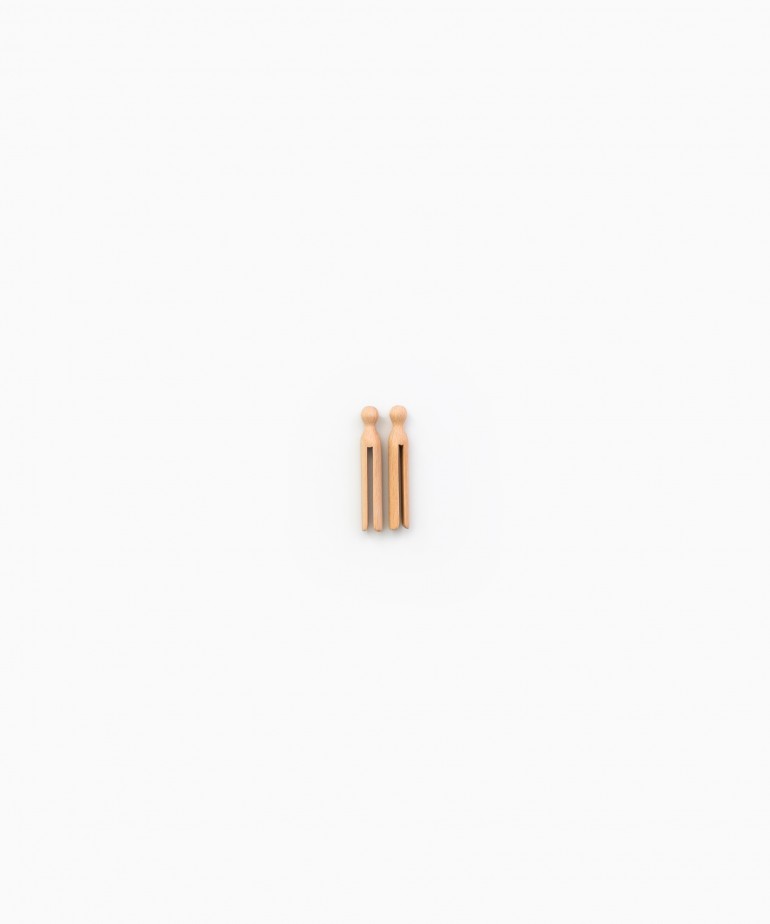 Pack of 2 wooden pegs