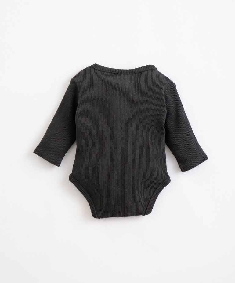 Body with ribbing in organic cotton and recycled cotton