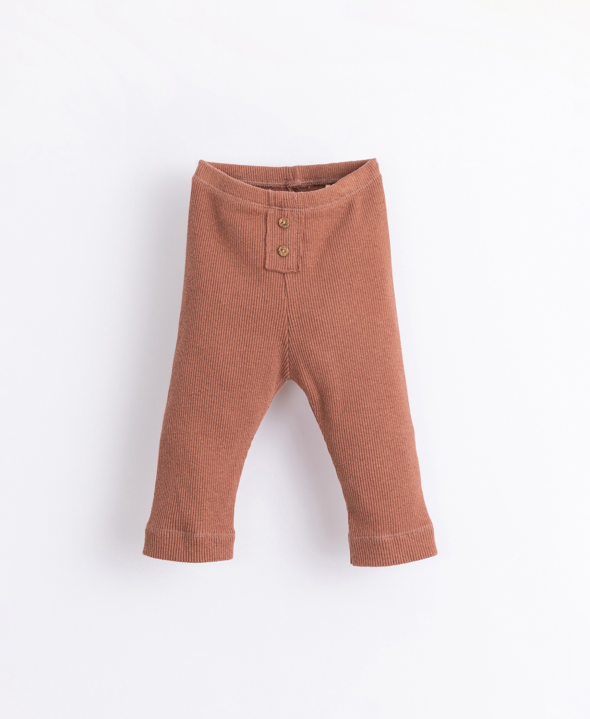 Leggings con bottoni decorativi | Illustration