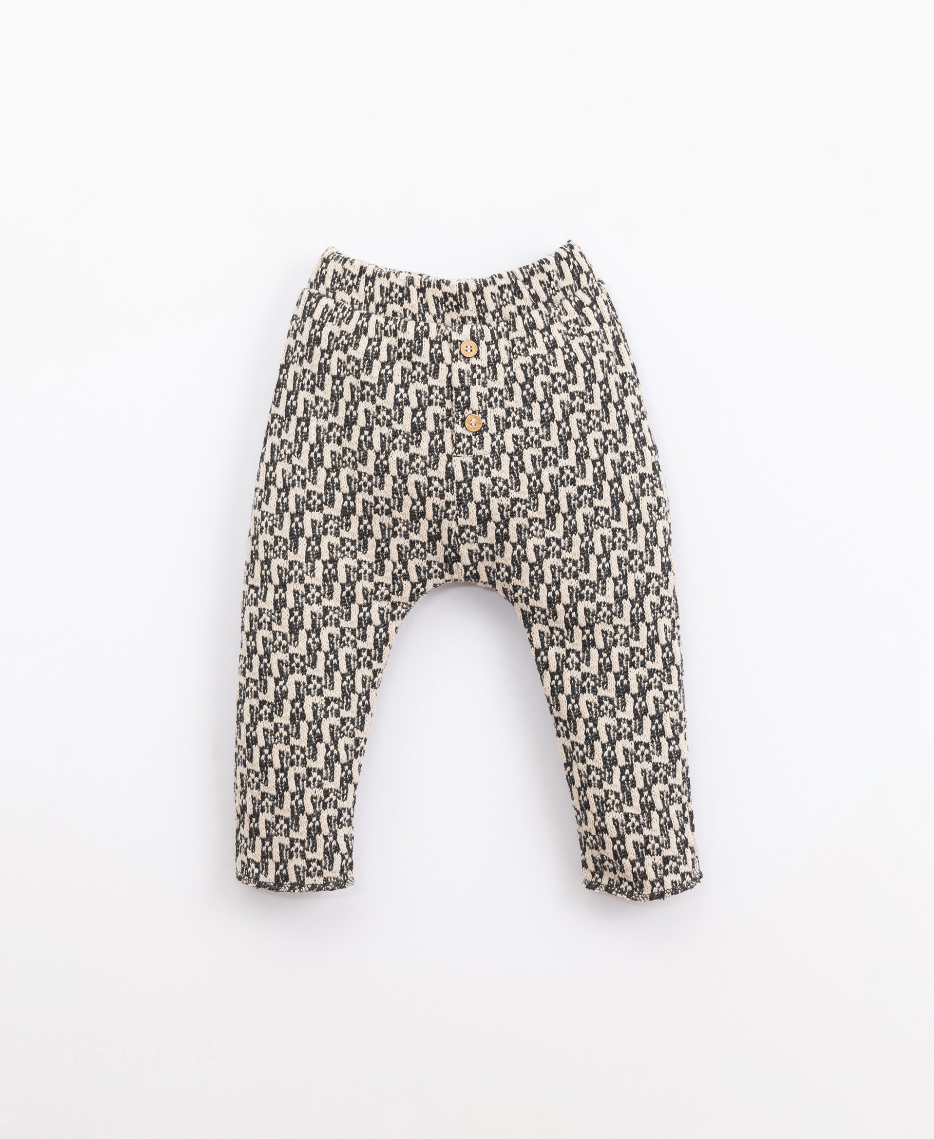 Cotton trousers with decorative buttons| Illustration