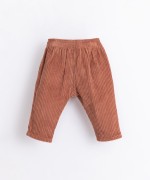 Pantaloni in bombasina con elastico in vita | Illustration