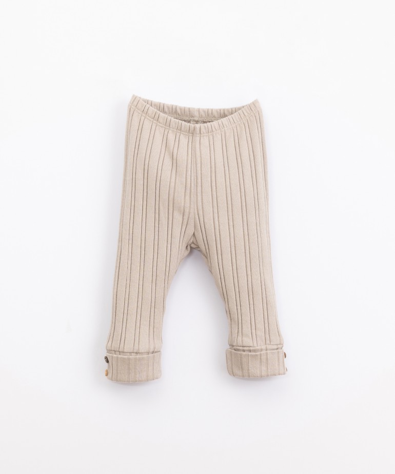 Leggings a coste con piedini ripiegati