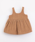 Corduroy dress in organic cotton| Illustration