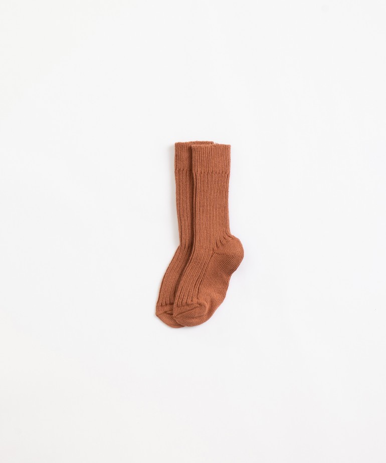 Socks in mixture of organic cotton and recycled fibres