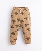 Trousers with pockets and dogs print | Illustration