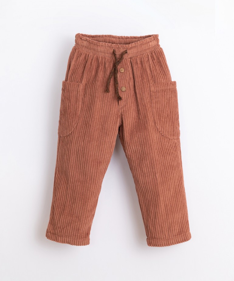 Corduroy trousers with side pockets