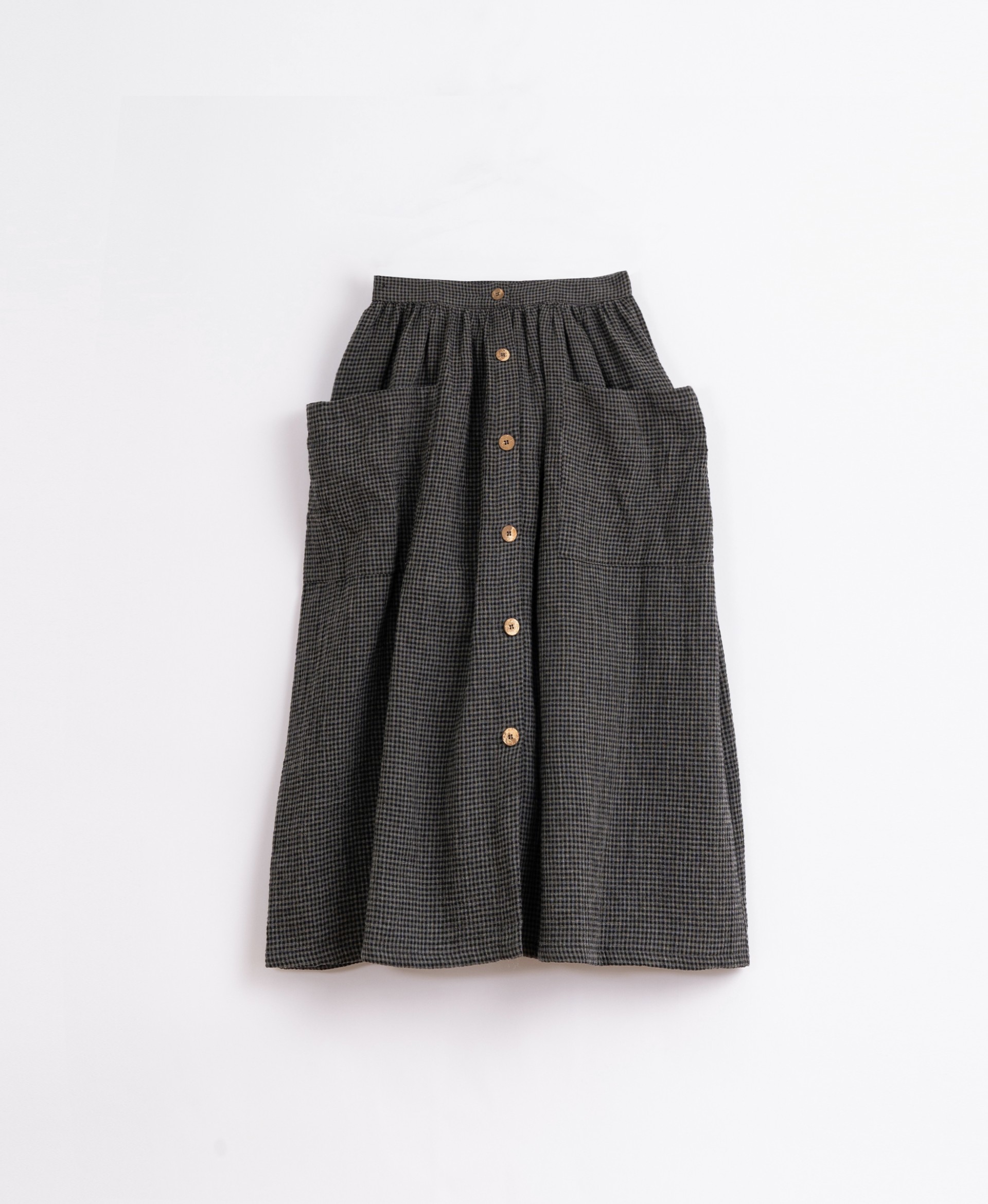 Woven skirt with pockets | Illustration