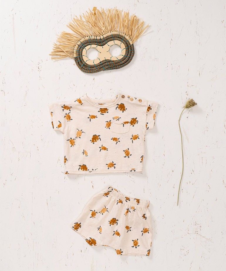 Pajamas in organic cotton with turtle print