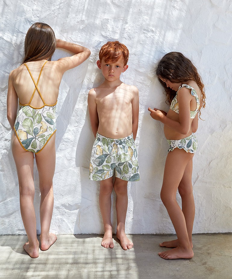 Swimming trunks in blend organic cotton and recycled cotton
