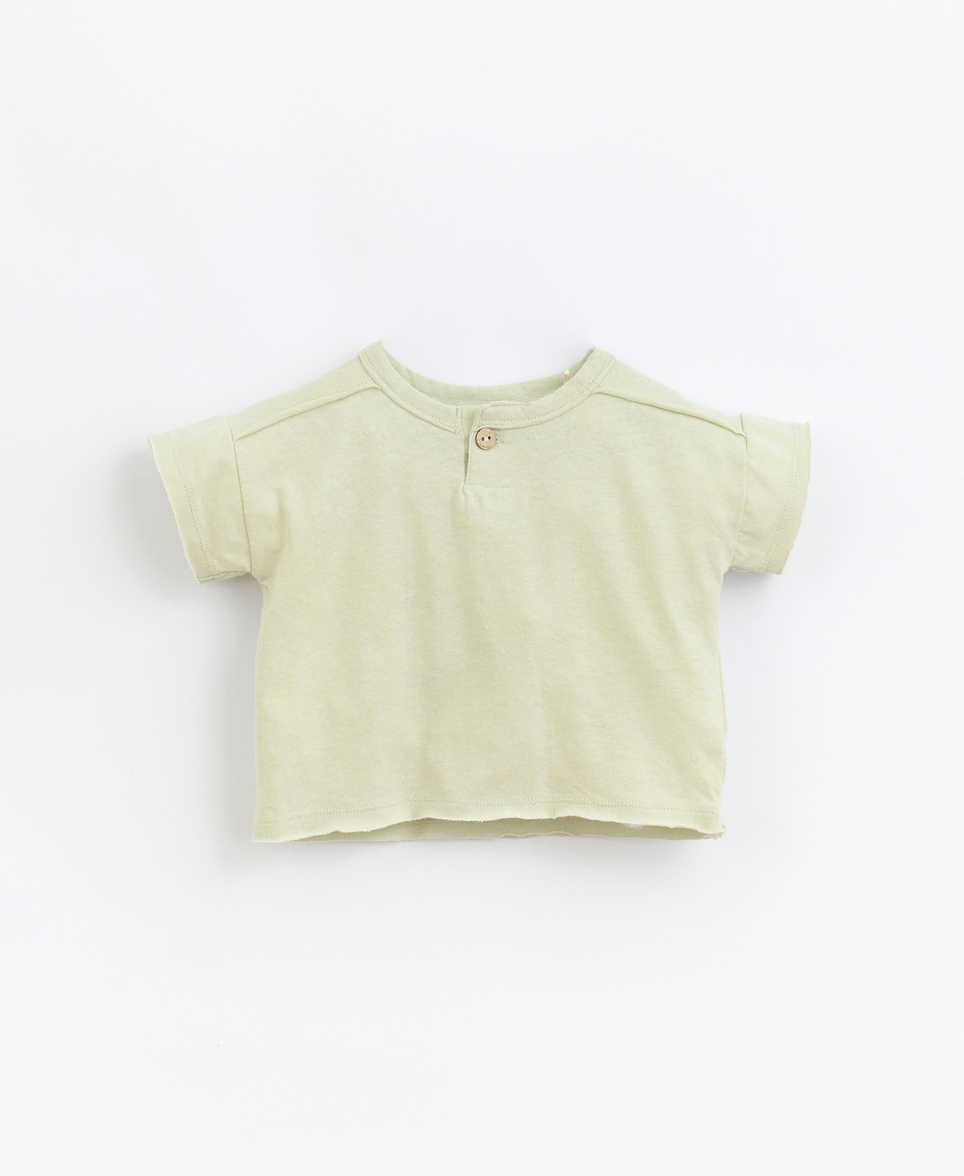 T-shirt with shoulder detail | Basketry