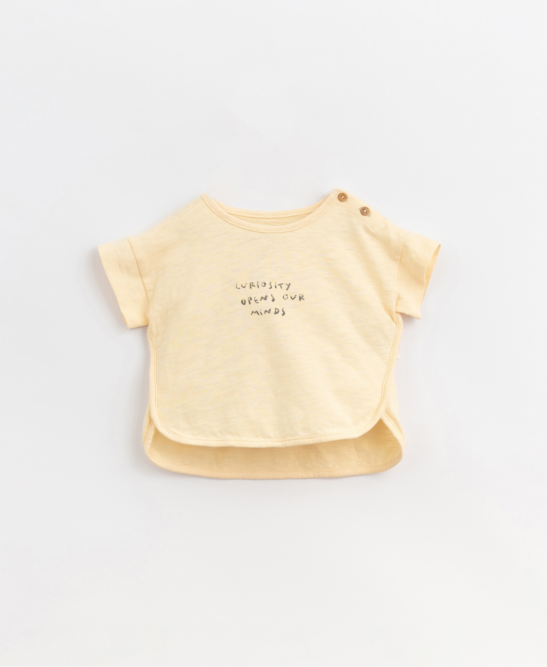 T-shirt with a sentence | Basketry
