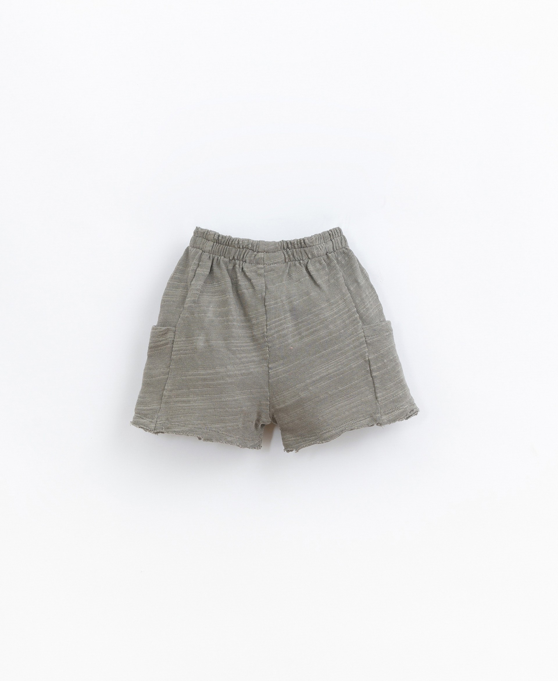 Pantalones cortos de punto con grandes bolsillos | Basketry 