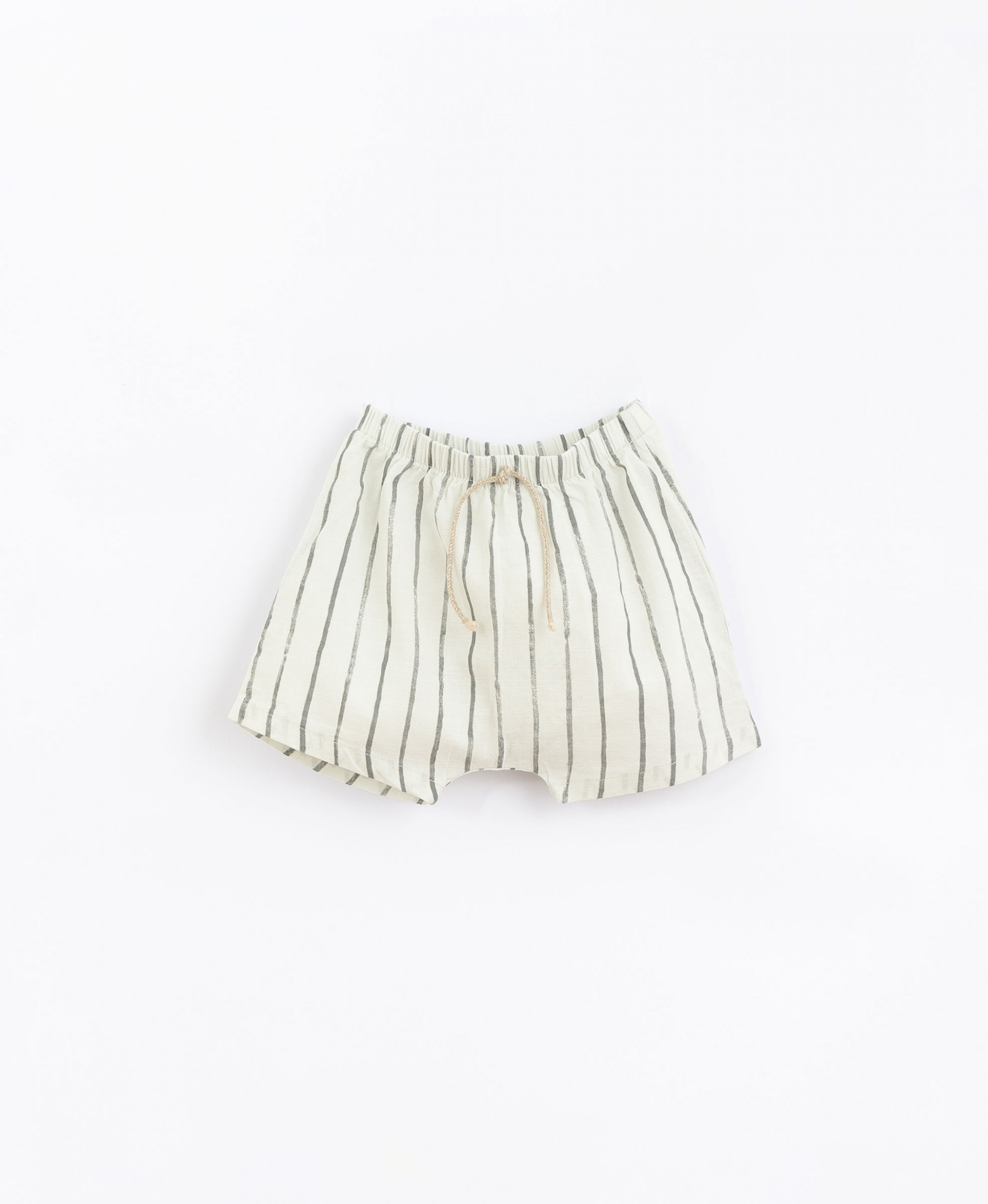 Shorts in striped fabric | Basketry