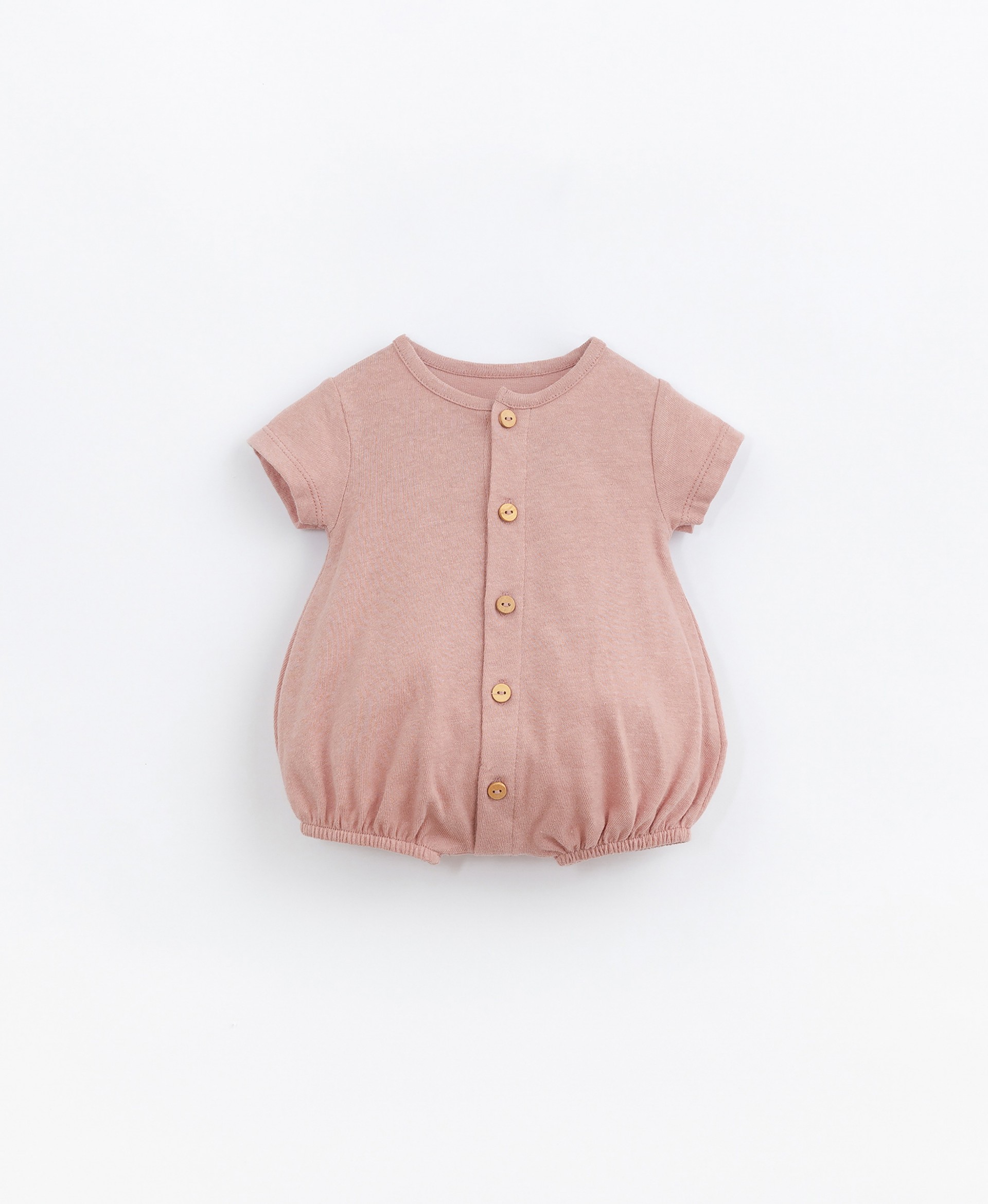 Jumpsuit with wooden button opening | Basketry