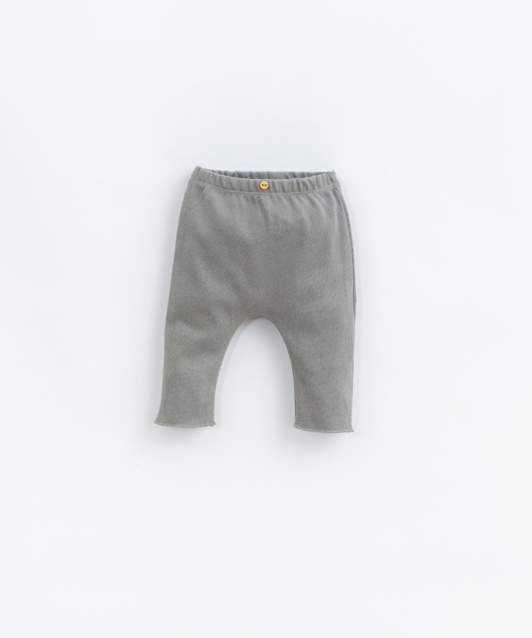 Plain pants in mix of organic cotton and recycled cotton