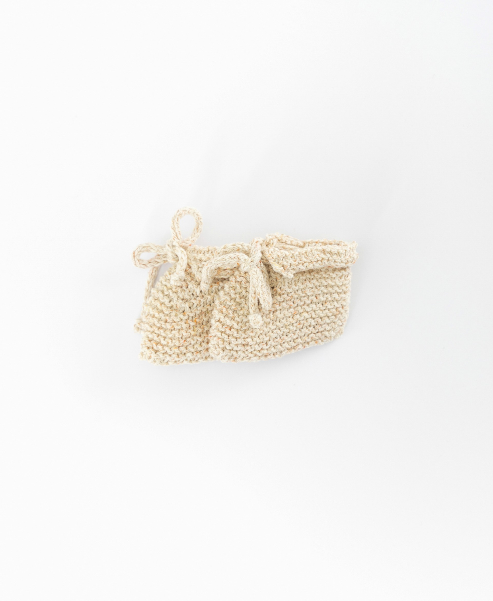 Knitted booties | Basketry